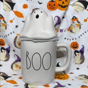 Rae Dunn BOO Halloween Mug with Topper